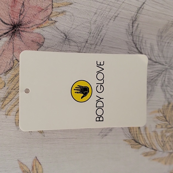 Bodyglove Aubree Kaftan Cover-Up - Picture 3 of 10